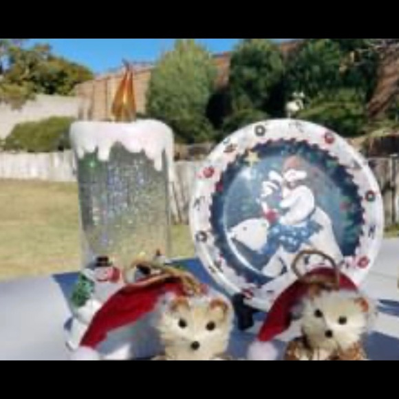 Christmas Decor - Picture 3 of 4